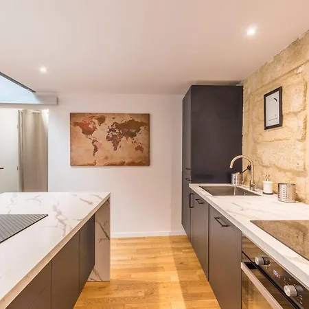 La Parenthese Roucher Montpellier - Duplex Climatise T2 Coeur Ecusson Meuble Toursime 3 Etoiles Exterior foto